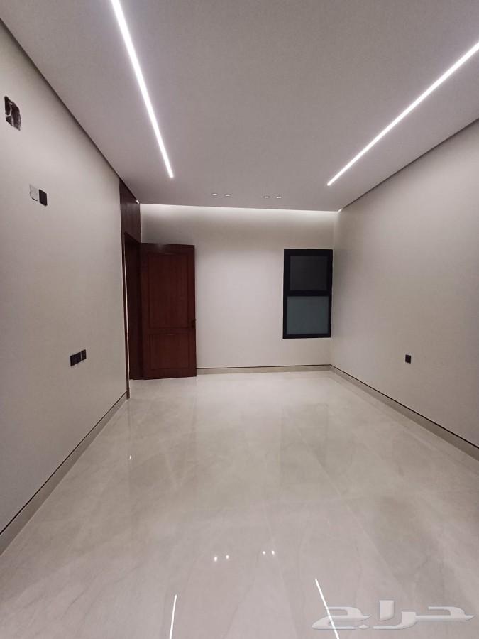 4 bedroom apartment in Al Janadriyah, Riyadh 3