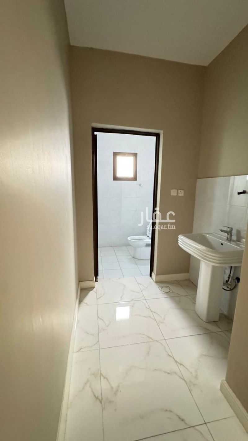 3 bedroom apartment in Al Basateen, Eastern Province 10