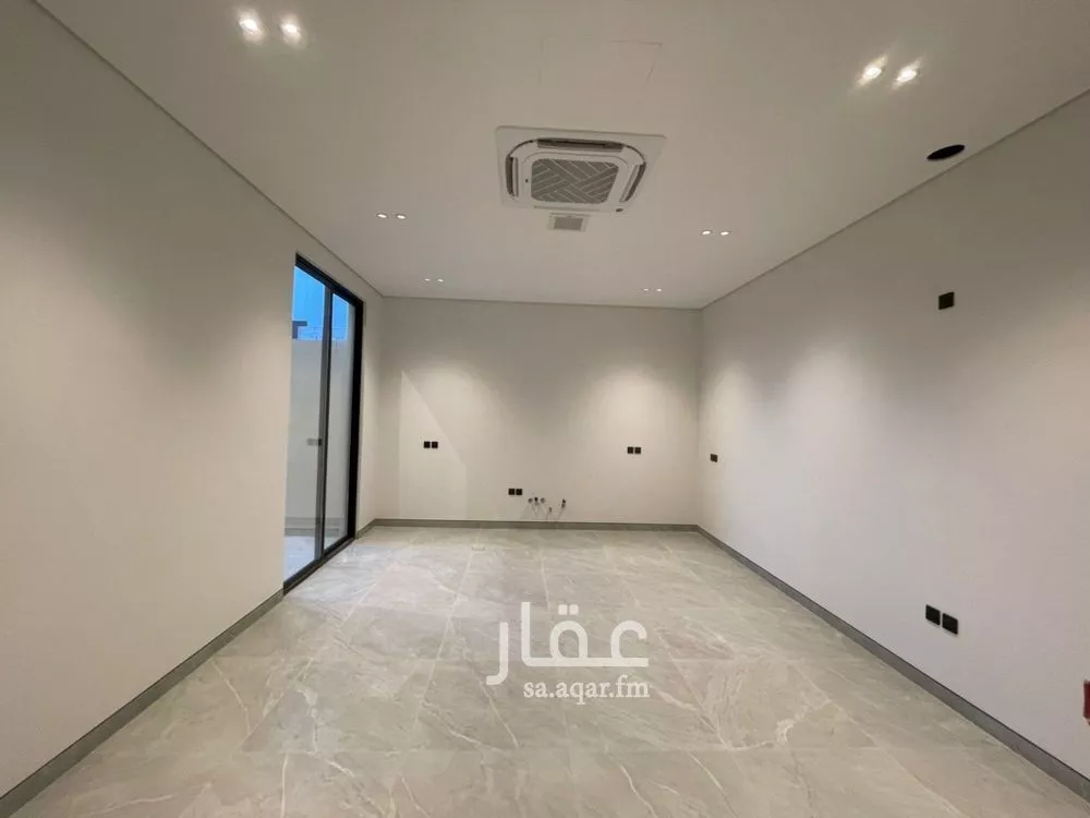5 bedroom villa in Al Narjis 16