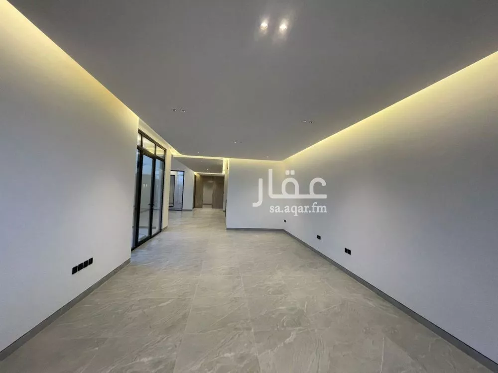 5 bedroom villa in Al Narjis 4