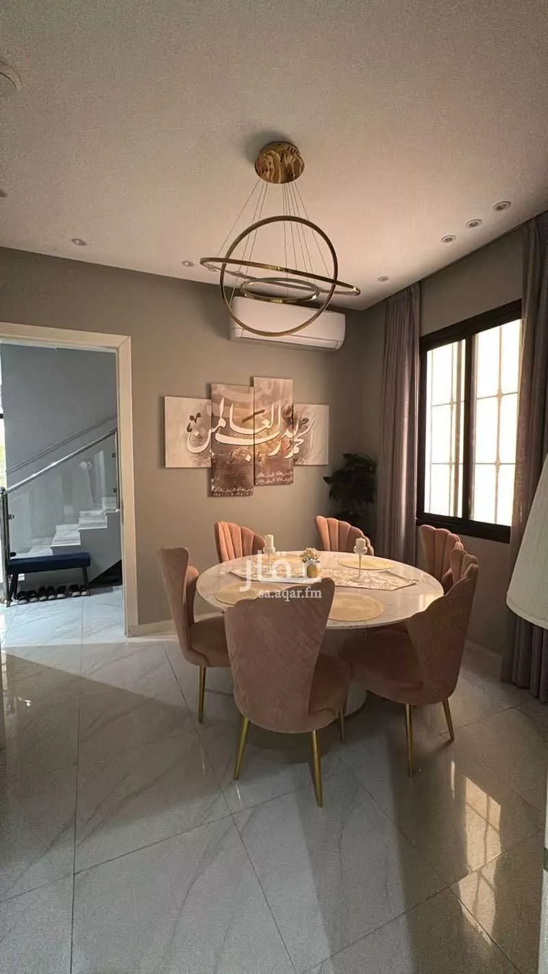 6 bedroom villa in Al Uraija Al Gharbiyah 2