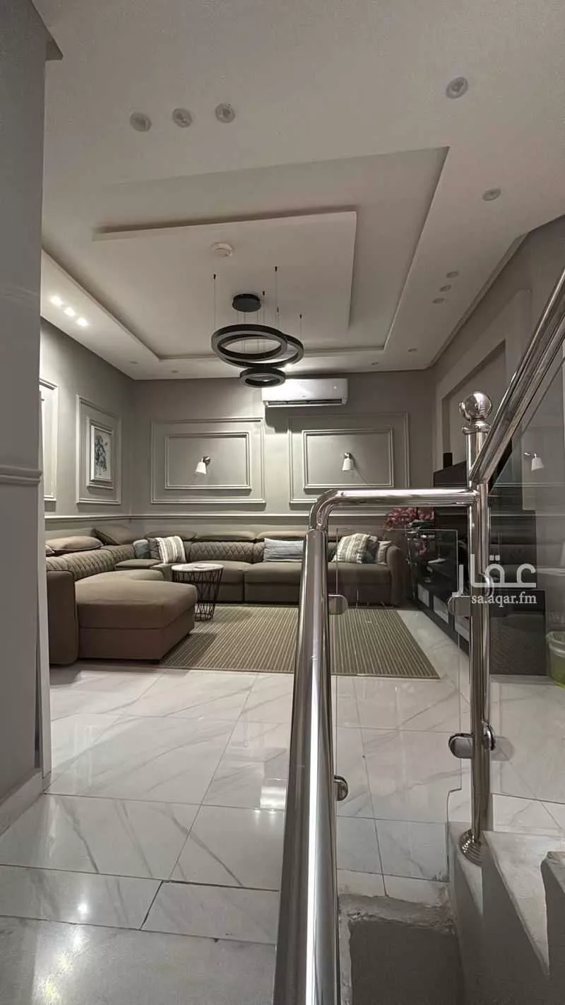 6 bedroom villa in Al Uraija Al Gharbiyah 10
