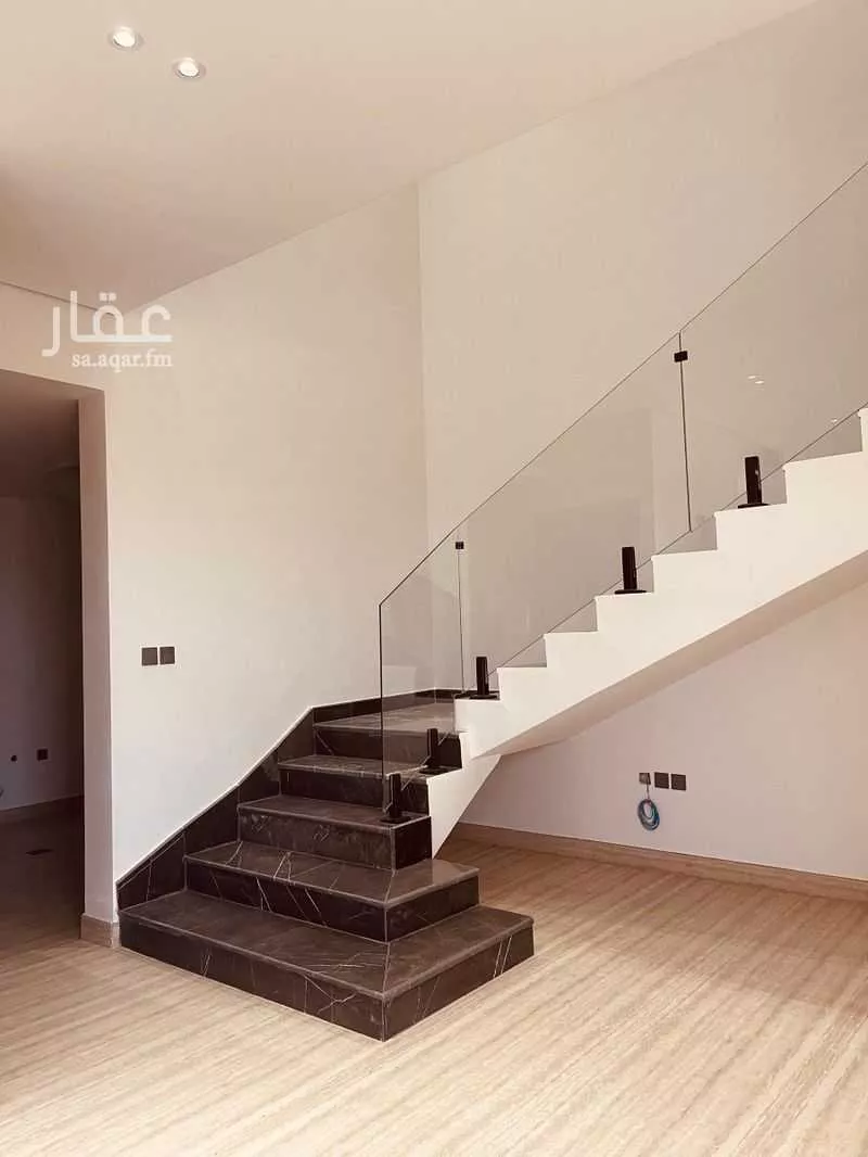 فيلا 3 غرف في الرمال 3