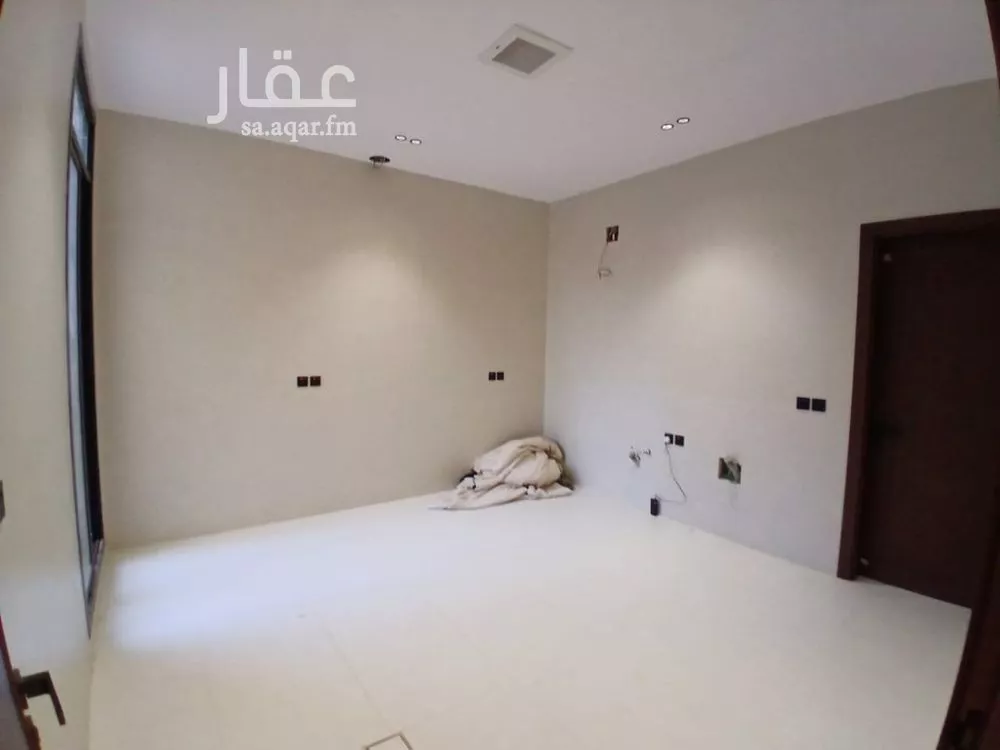 فيلا 5 غرف في الرمال 23