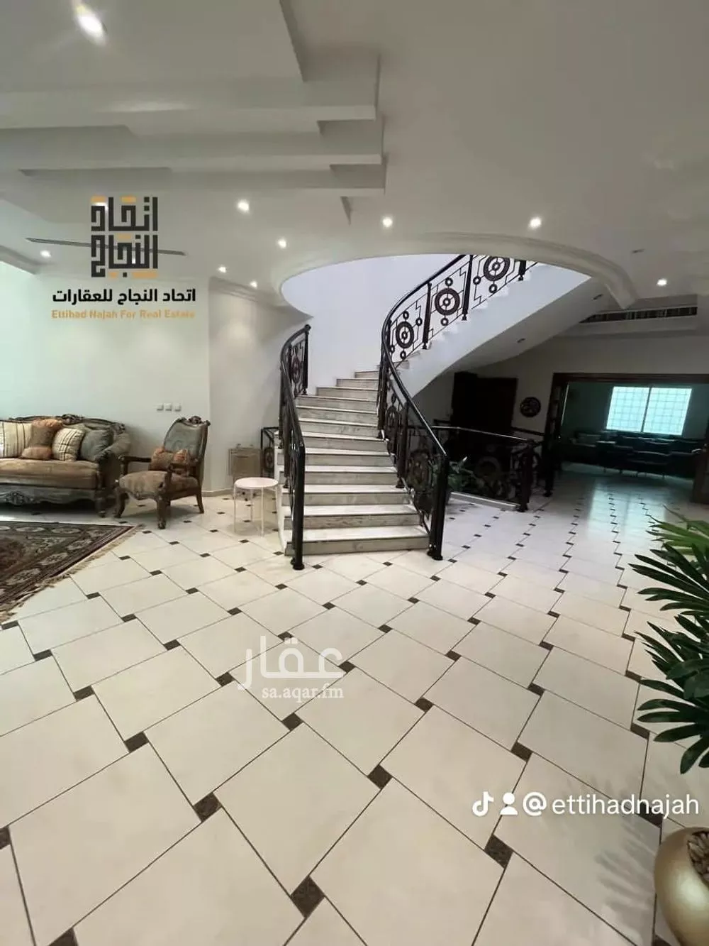 10 bedroom villa in Al Rawabi 12