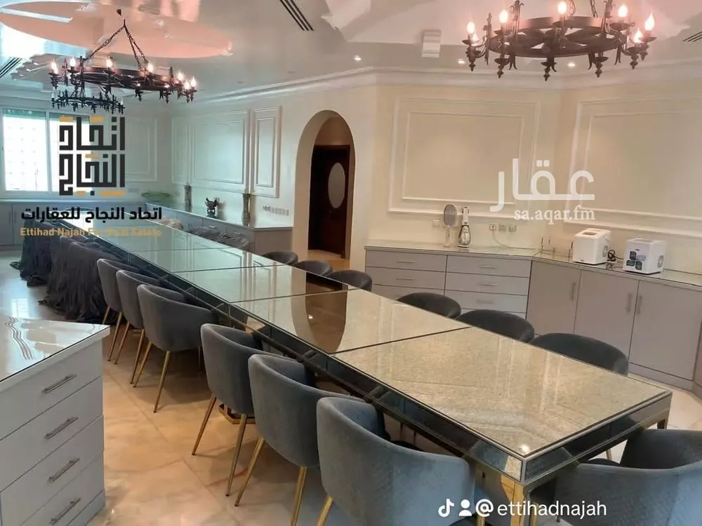 10 bedroom villa in Al Rawabi 19