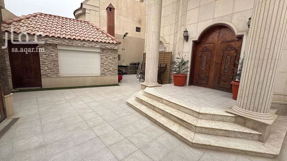 10 bedroom villa in Al Rawabi 3