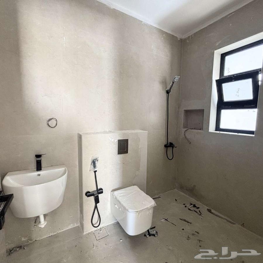 4 bedroom villa in Ash Sharq, Eastern Province 13