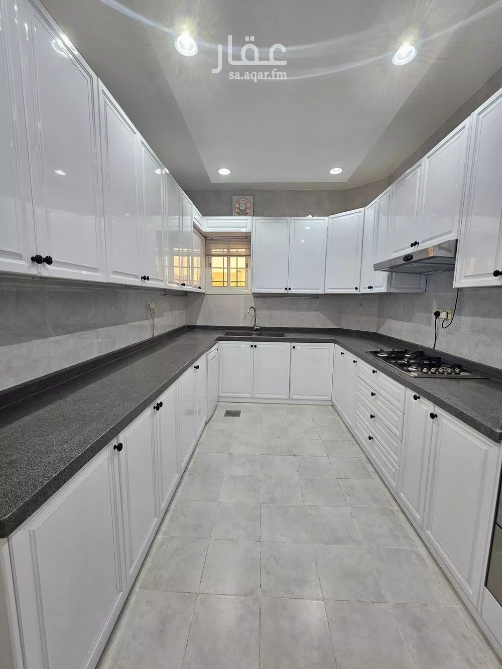 4 bedroom apartment in Granada, Riyadh 5