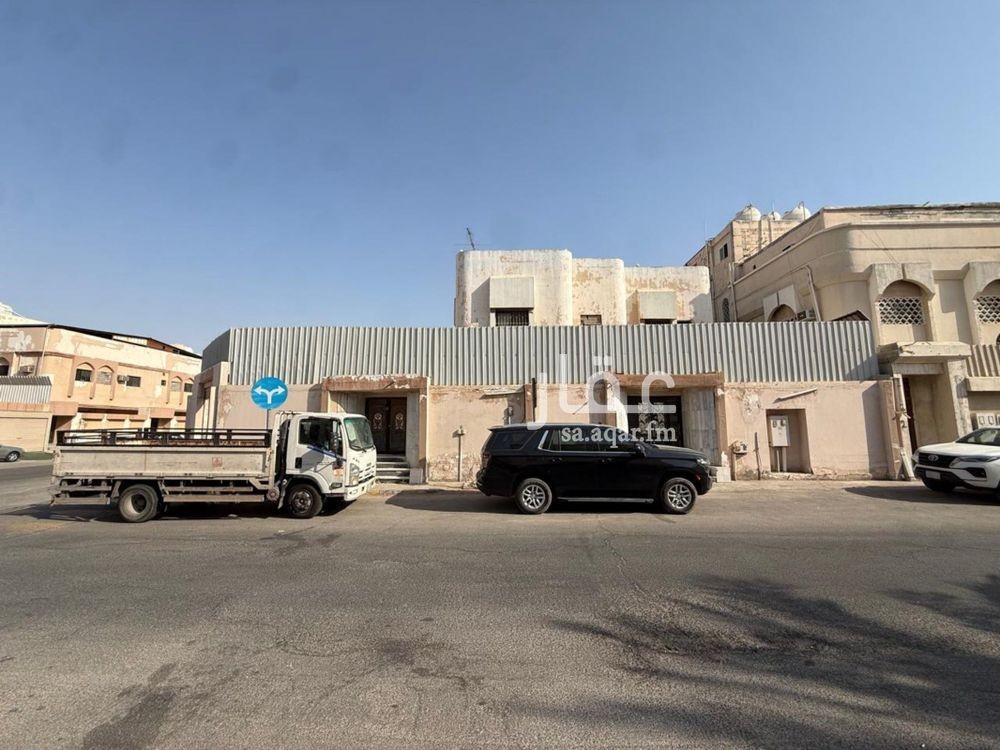 5 bedroom villa in Badr, Eastern Province 5