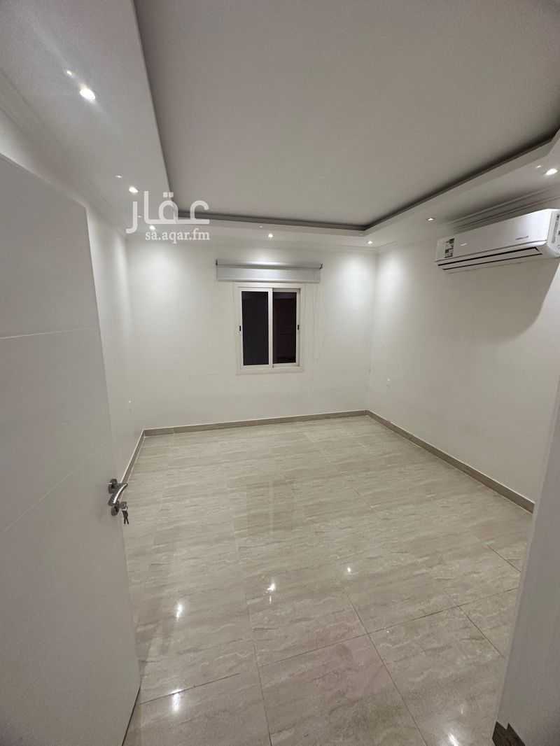 4 bedroom apartment in Hajar, Eastern Province 12