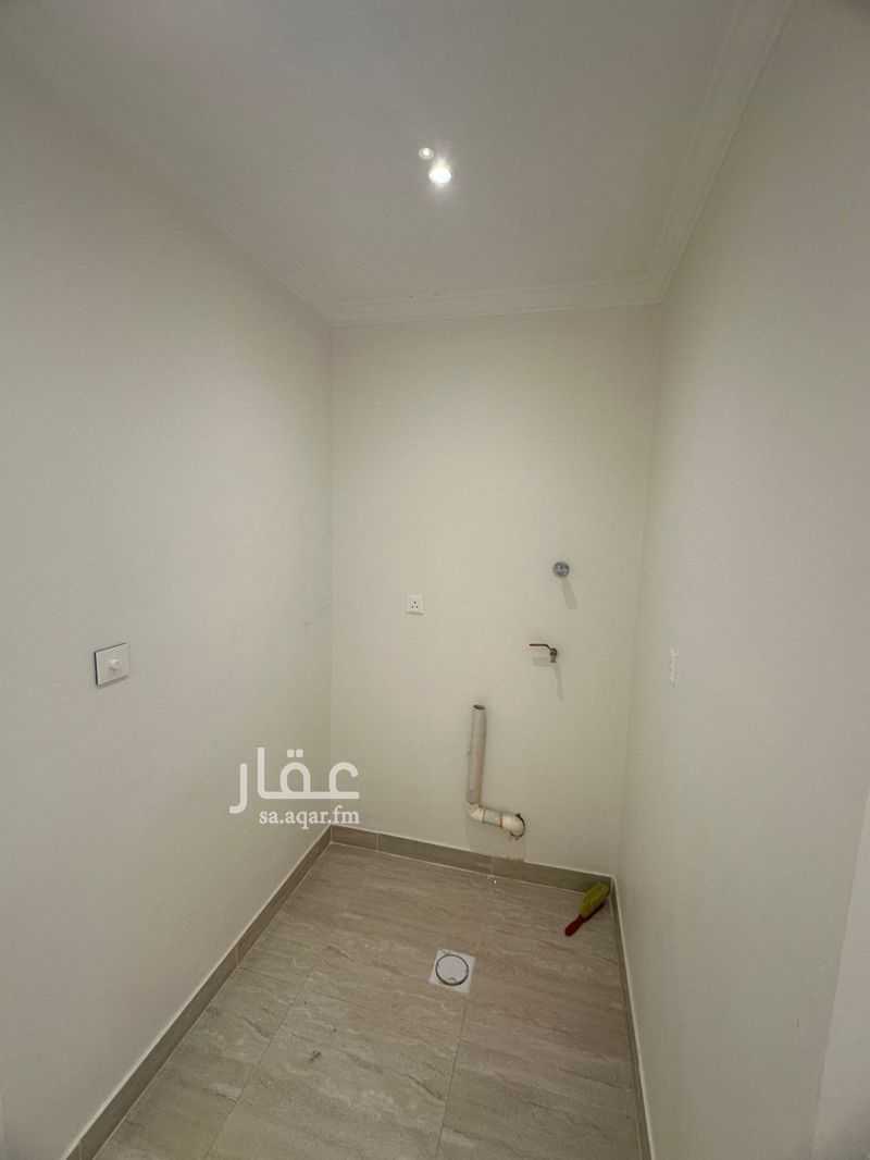 4 bedroom apartment in Hajar, Eastern Province 4