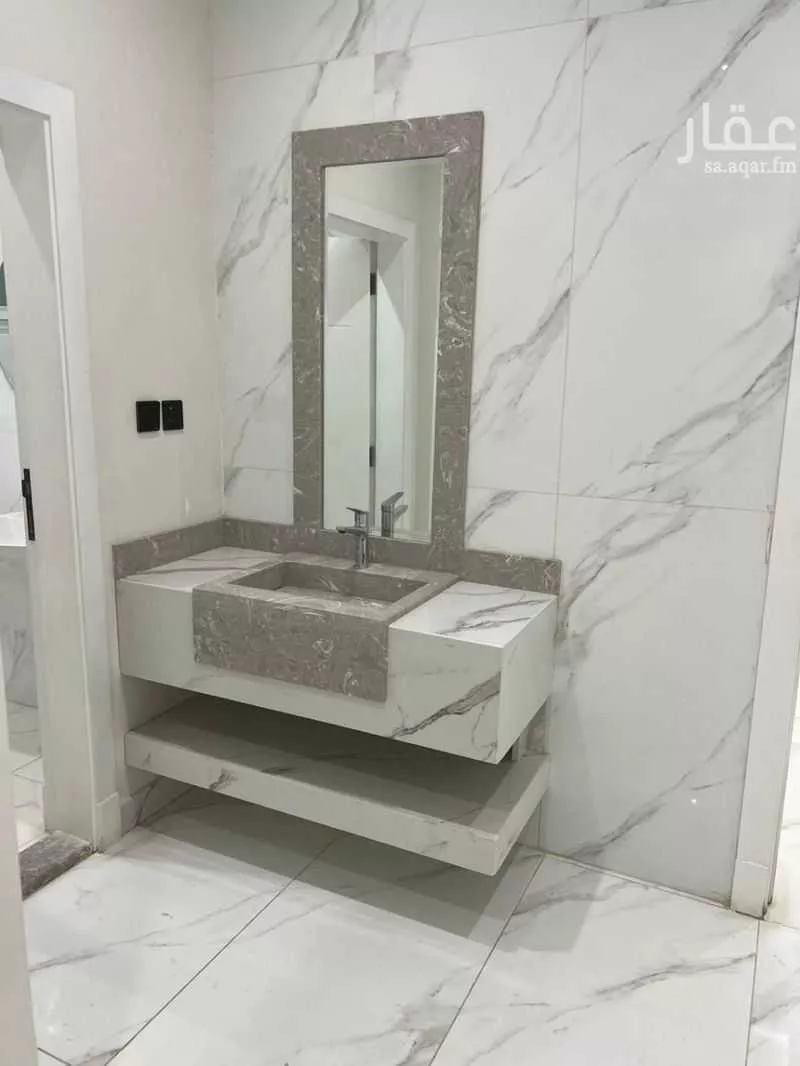 5 bedroom apartment in Al Fardus, Jeddah 8