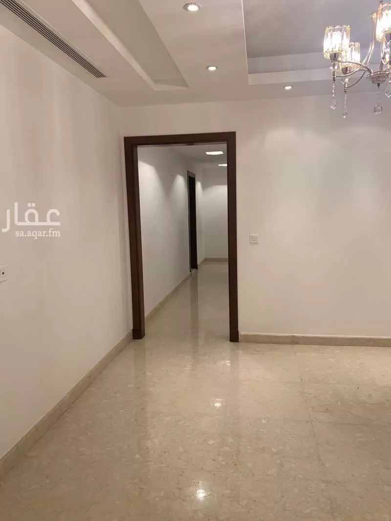 5 bedroom apartment in Al Shati 7