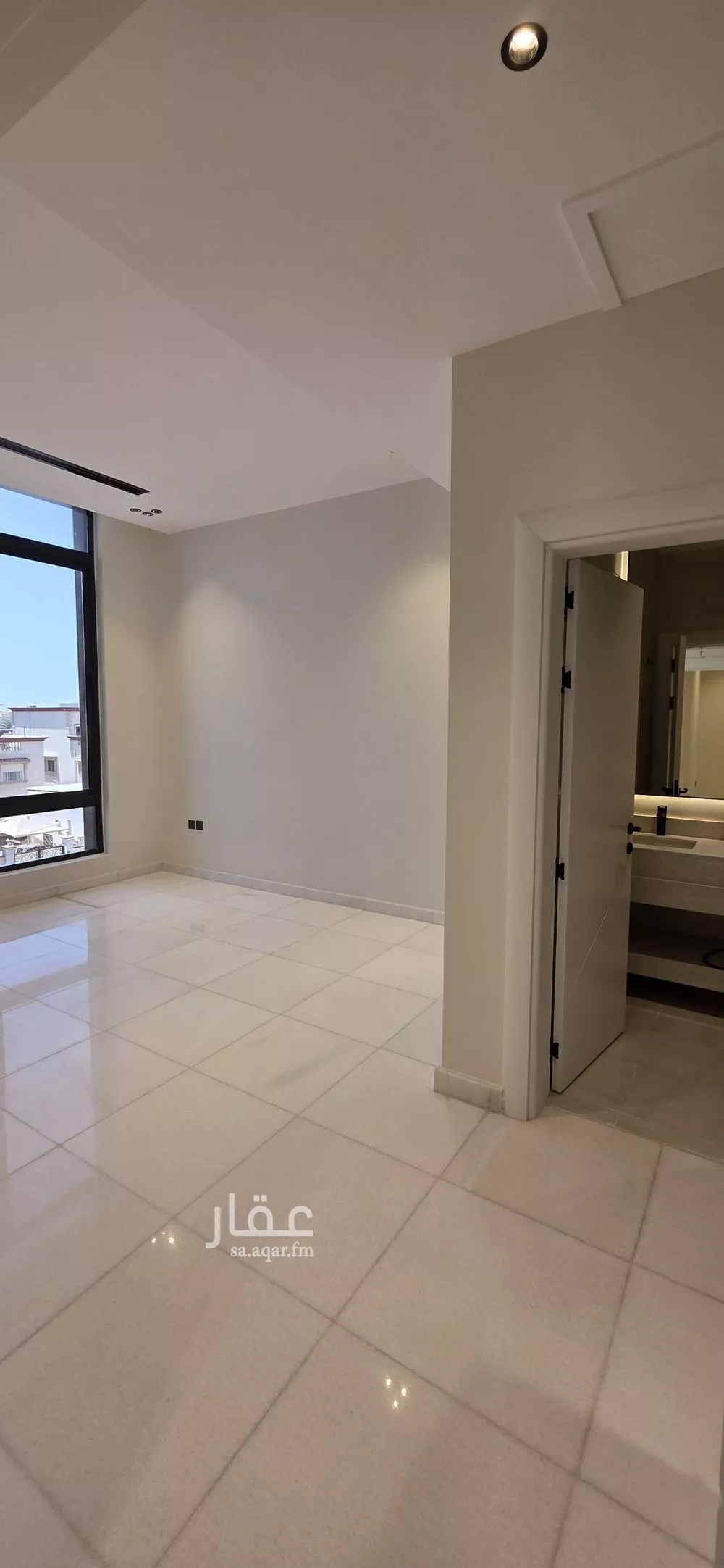5 bedroom apartment in Al Zahra 13