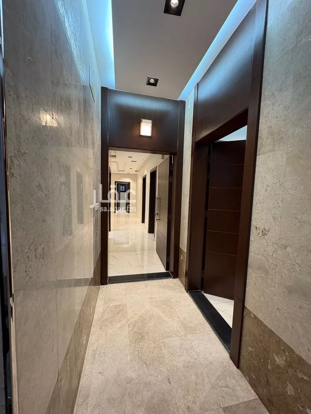 4 bedroom apartment in Al Yaqout 3