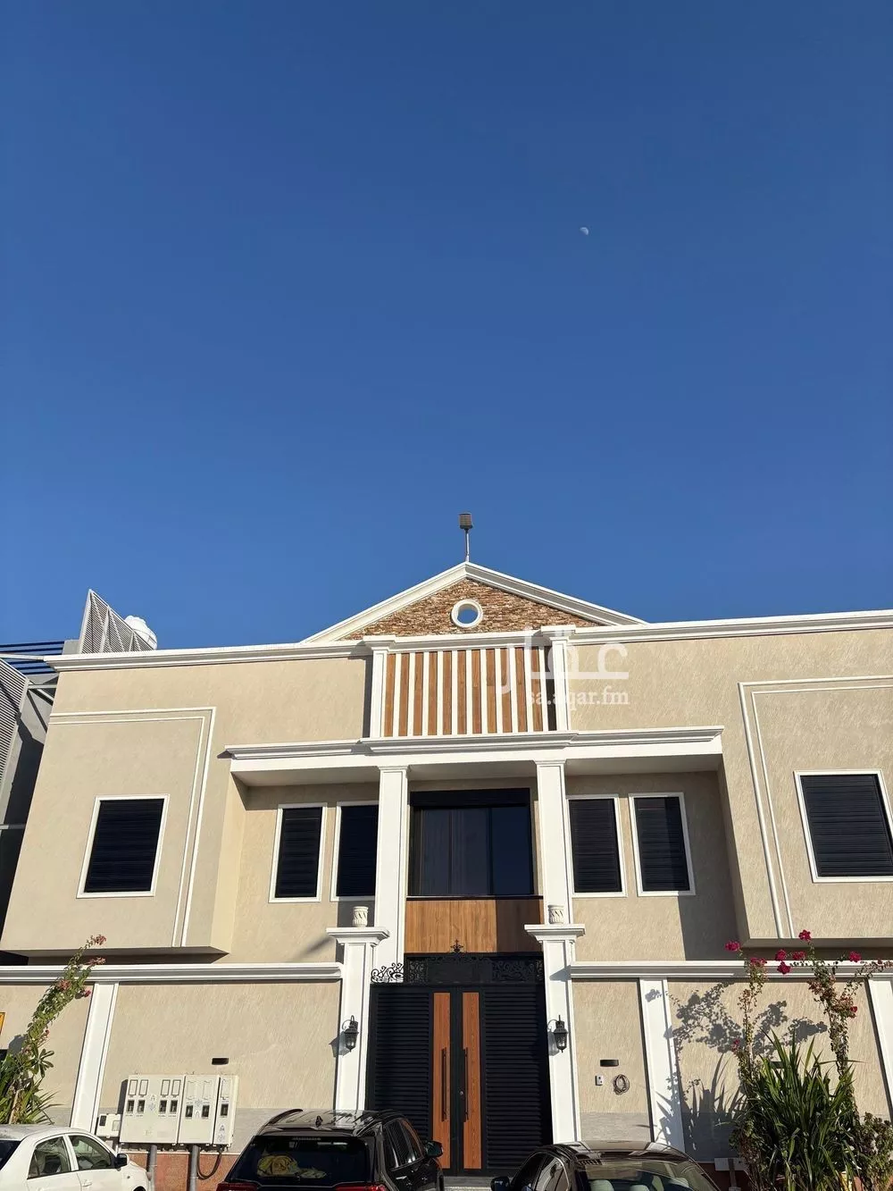 4 bedroom apartment in Al Yaqout 9