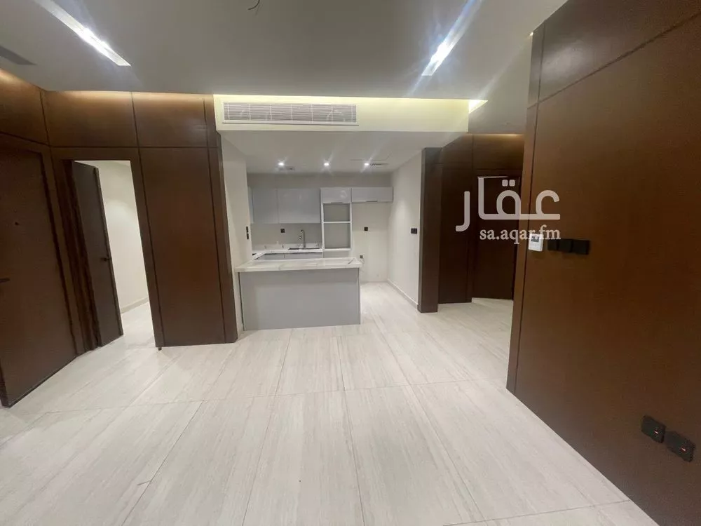4 bedroom apartment in Al Rawdah 5