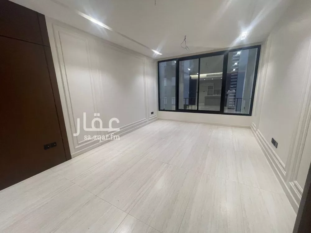 4 bedroom apartment in Al Rawdah 6