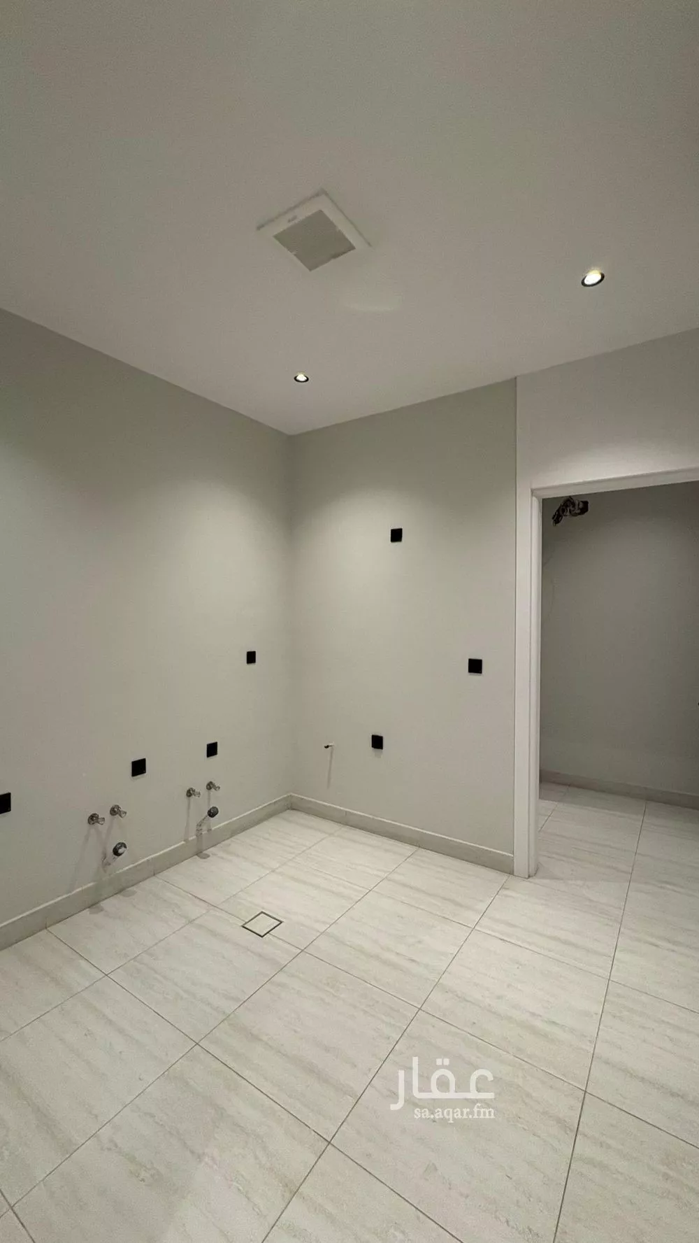 4 bedroom apartment in Al Fayha 8