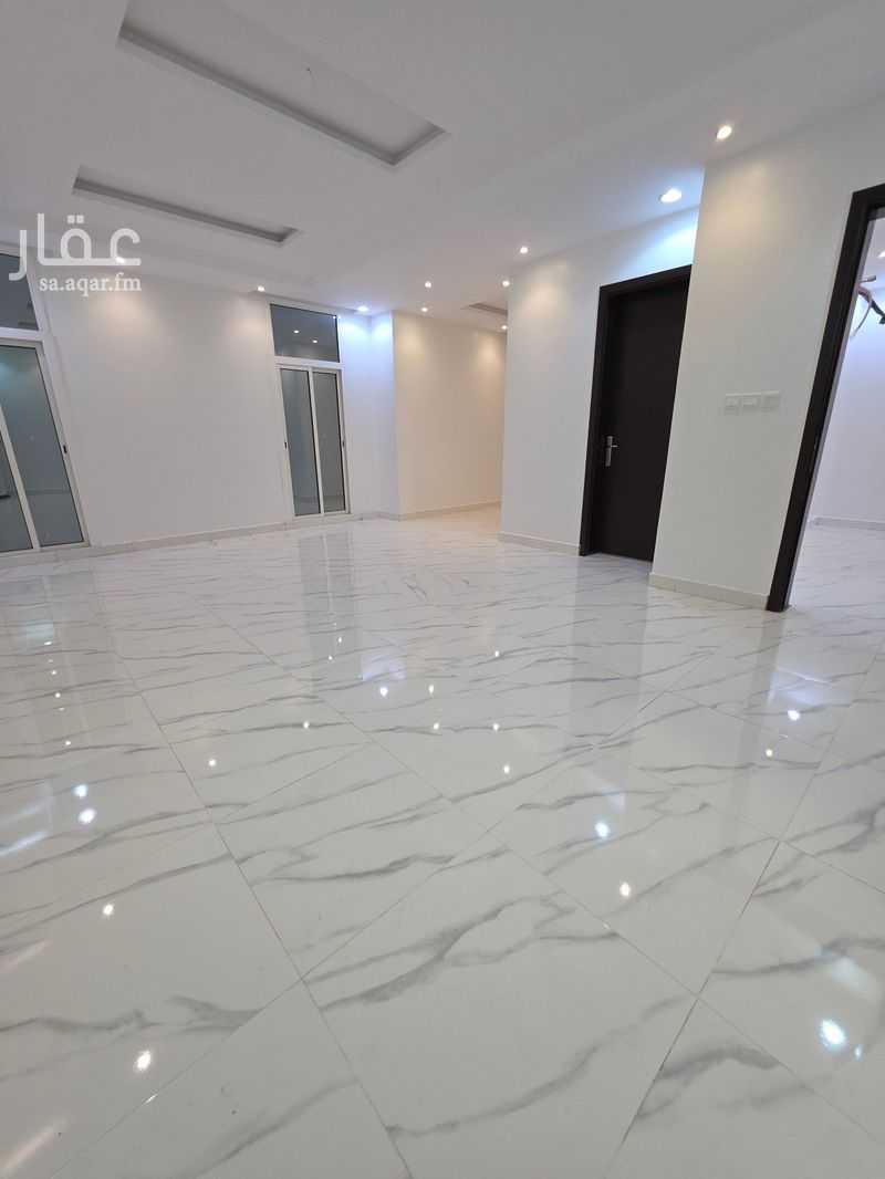 3 bedroom villa in Al Furusiyah, Jeddah 2