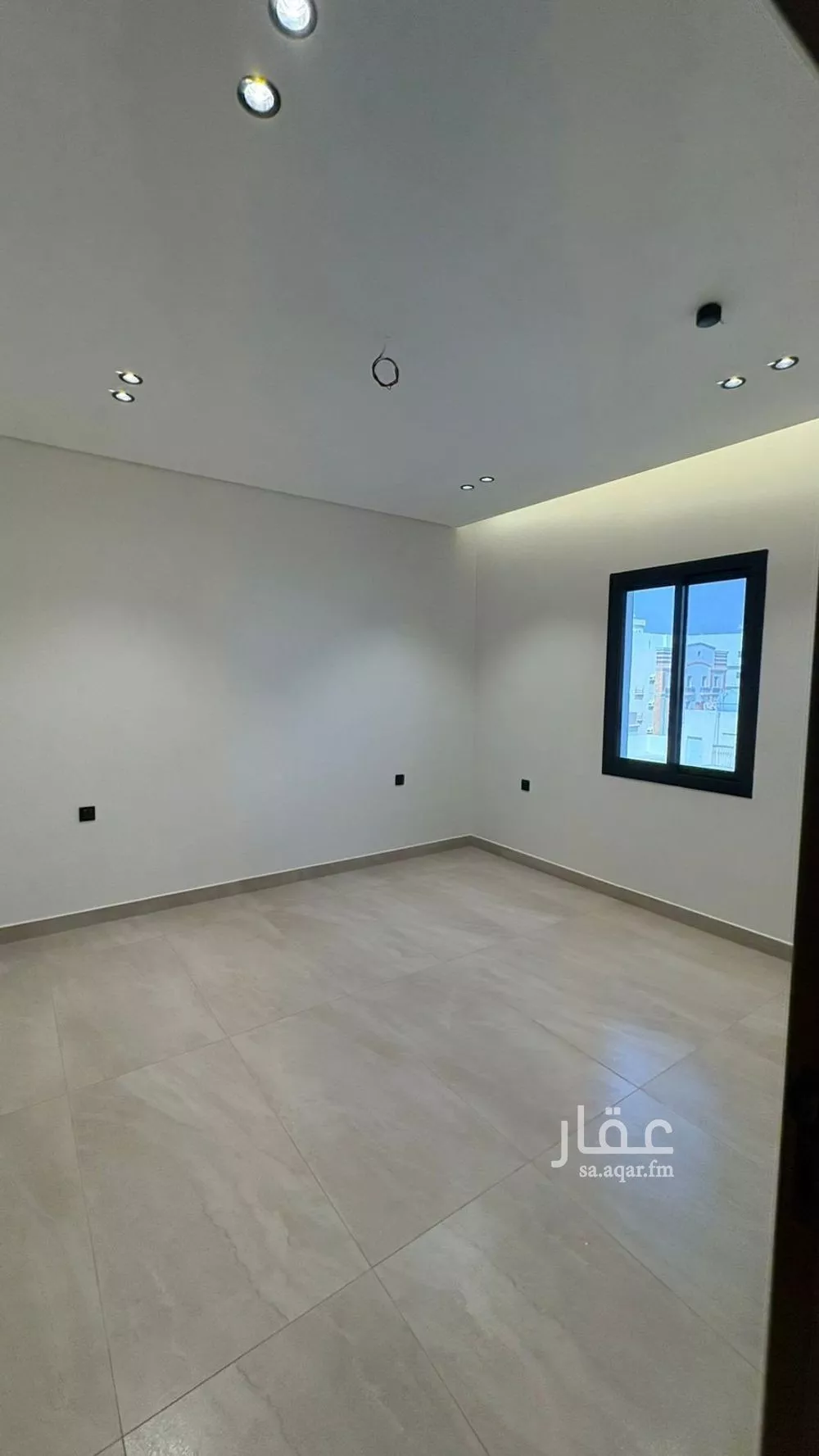 3 bedroom apartment in Al Naeem 6