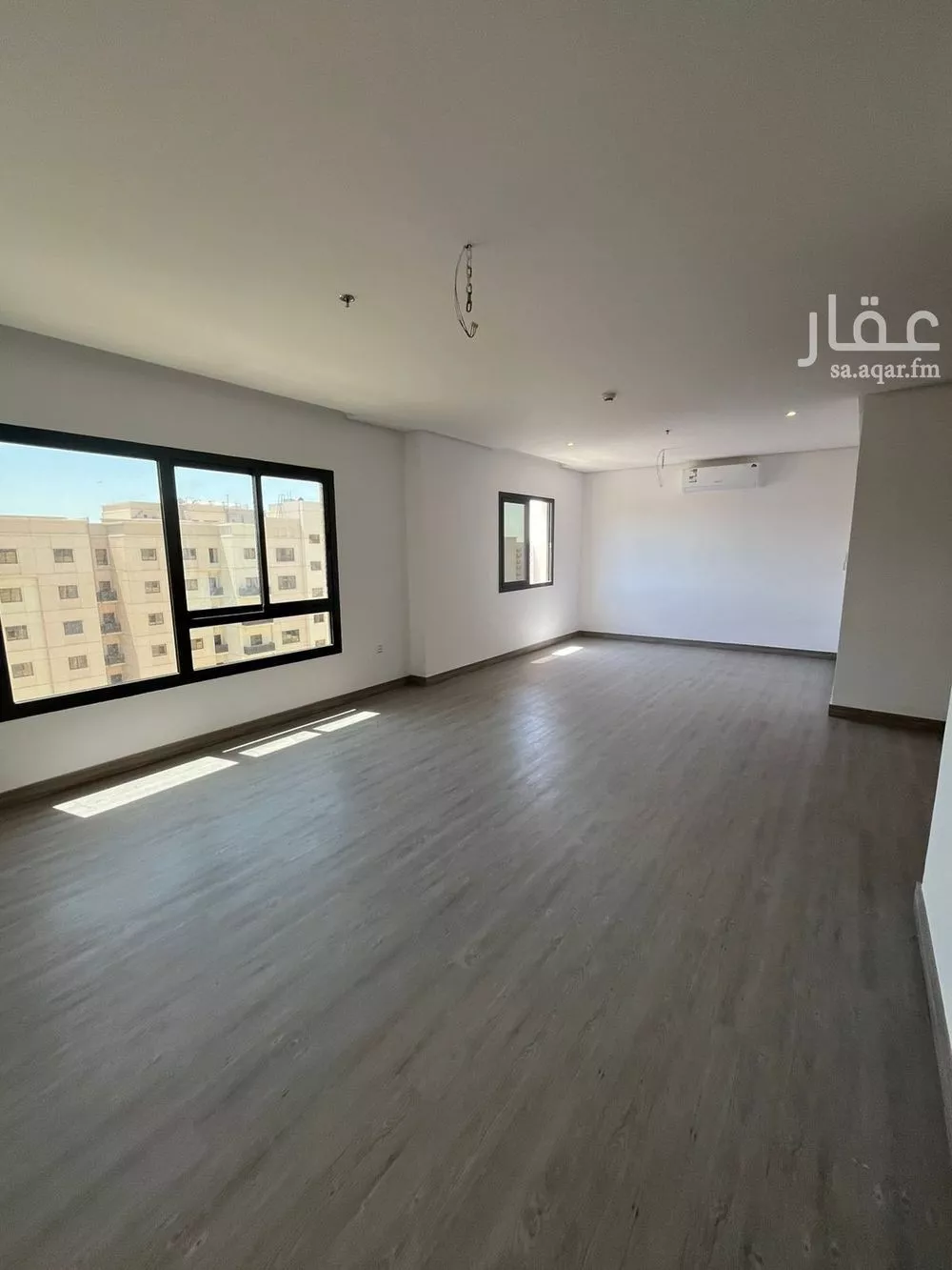 6 bedroom apartment in Al Hamdaniyah 3