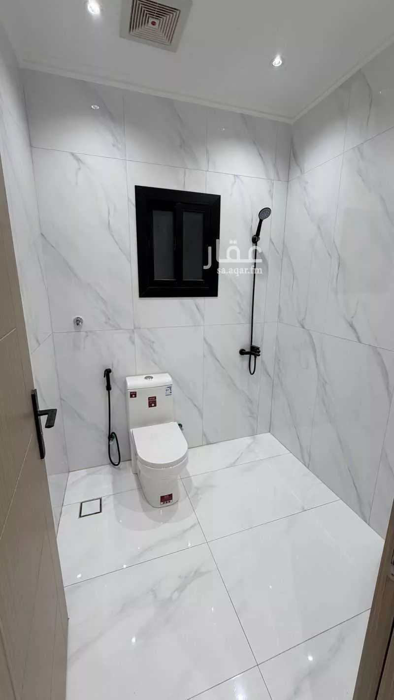 4 bedroom apartment in Al Ukayshiyyah, Makkah 12