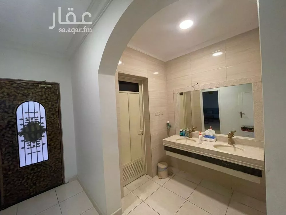 12 bedroom building in Al Jamiyin, Eastern Province 9