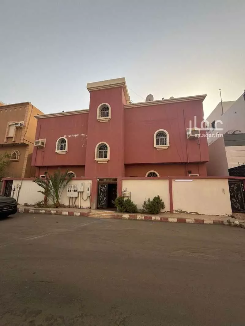 الطابق في الروضة