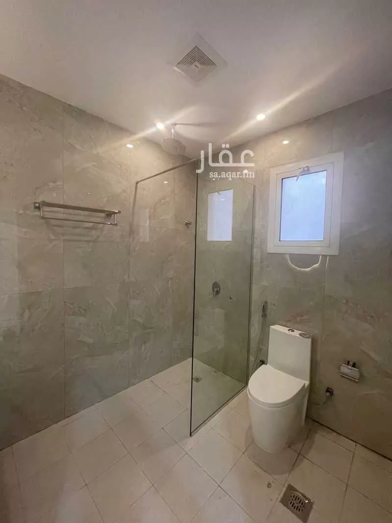 4 bedroom apartment in Mudhainib, Madinah 3