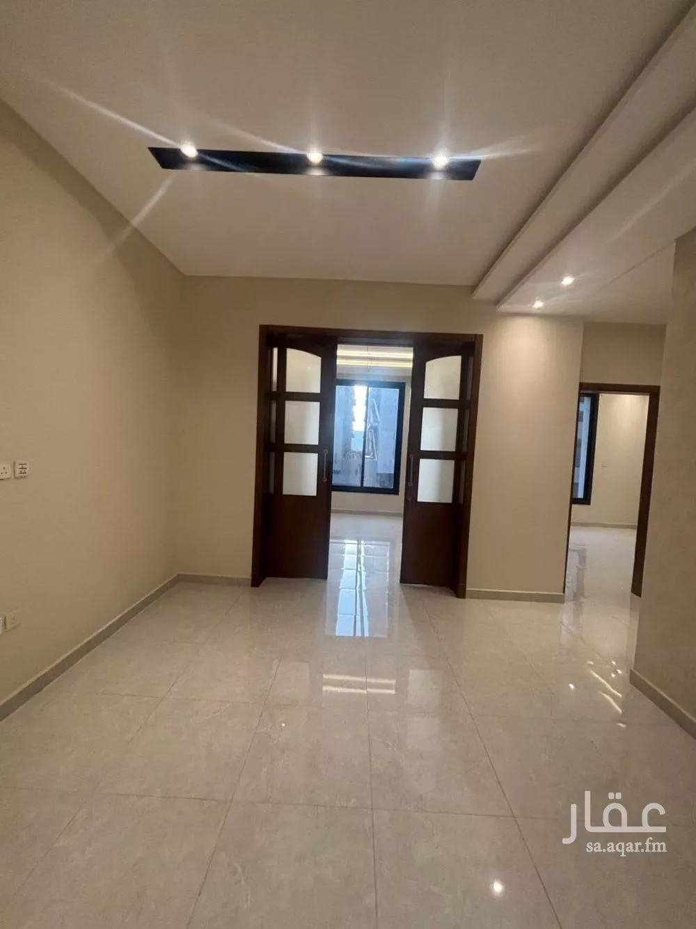 5 bedroom apartment in Al Marwa 4