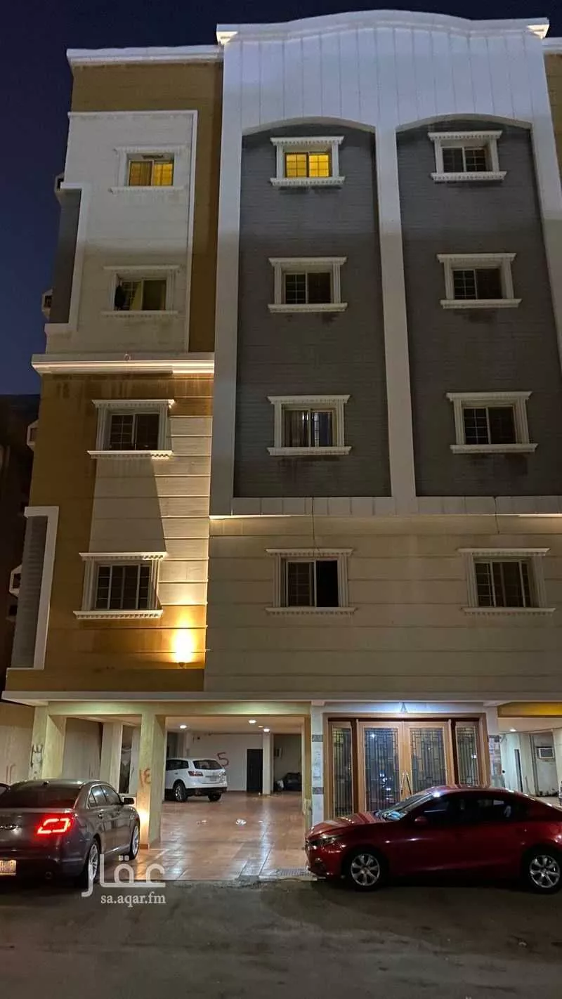 3 bedroom apartment in Al Salamah 7