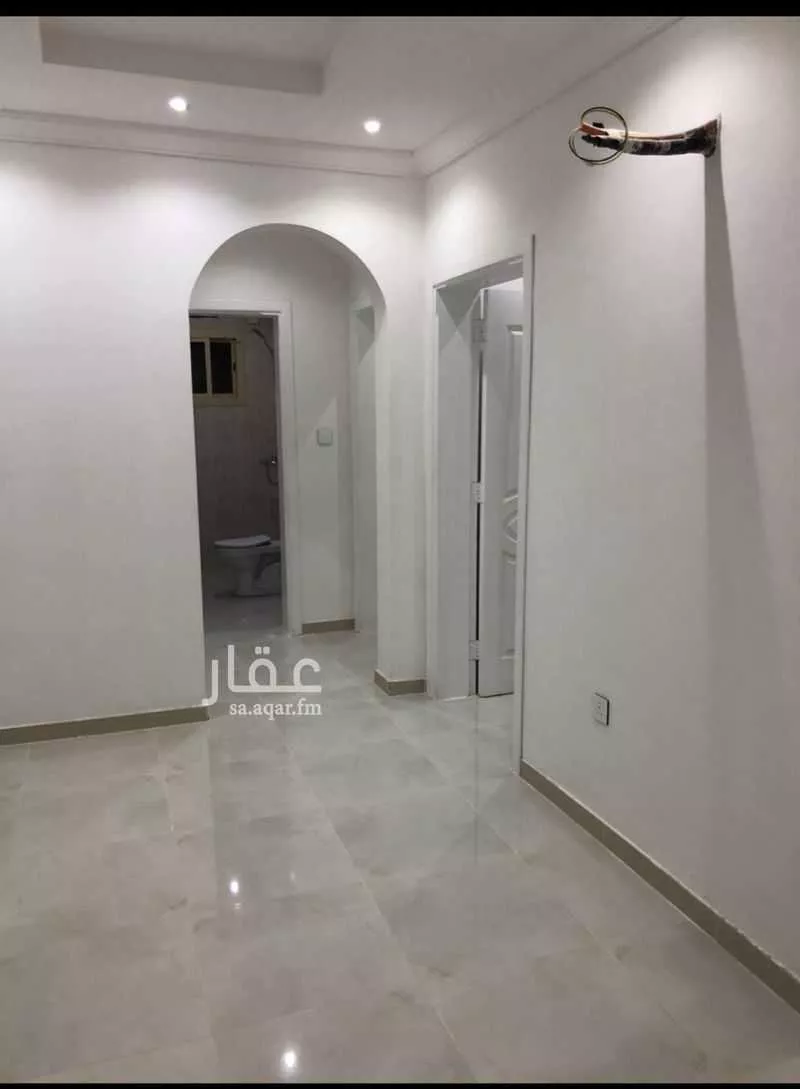3 bedroom apartment in Al Salamah 8