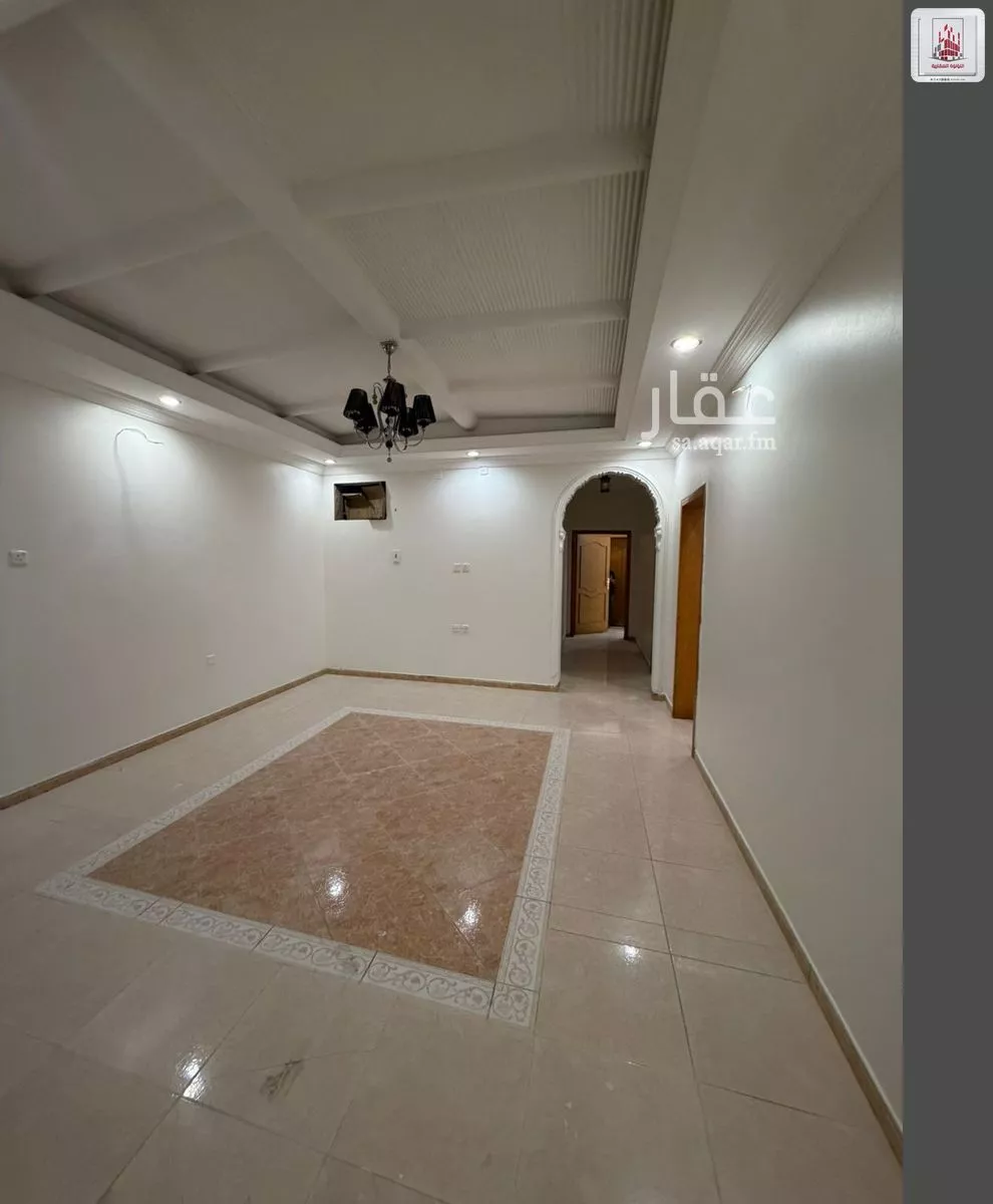 5 bedroom apartment in Al Marwa 4