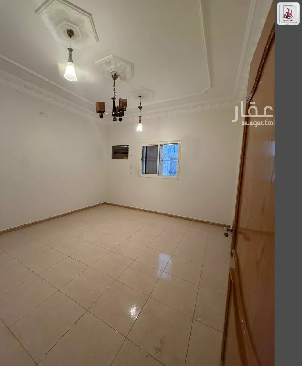 5 bedroom apartment in Al Marwa 6