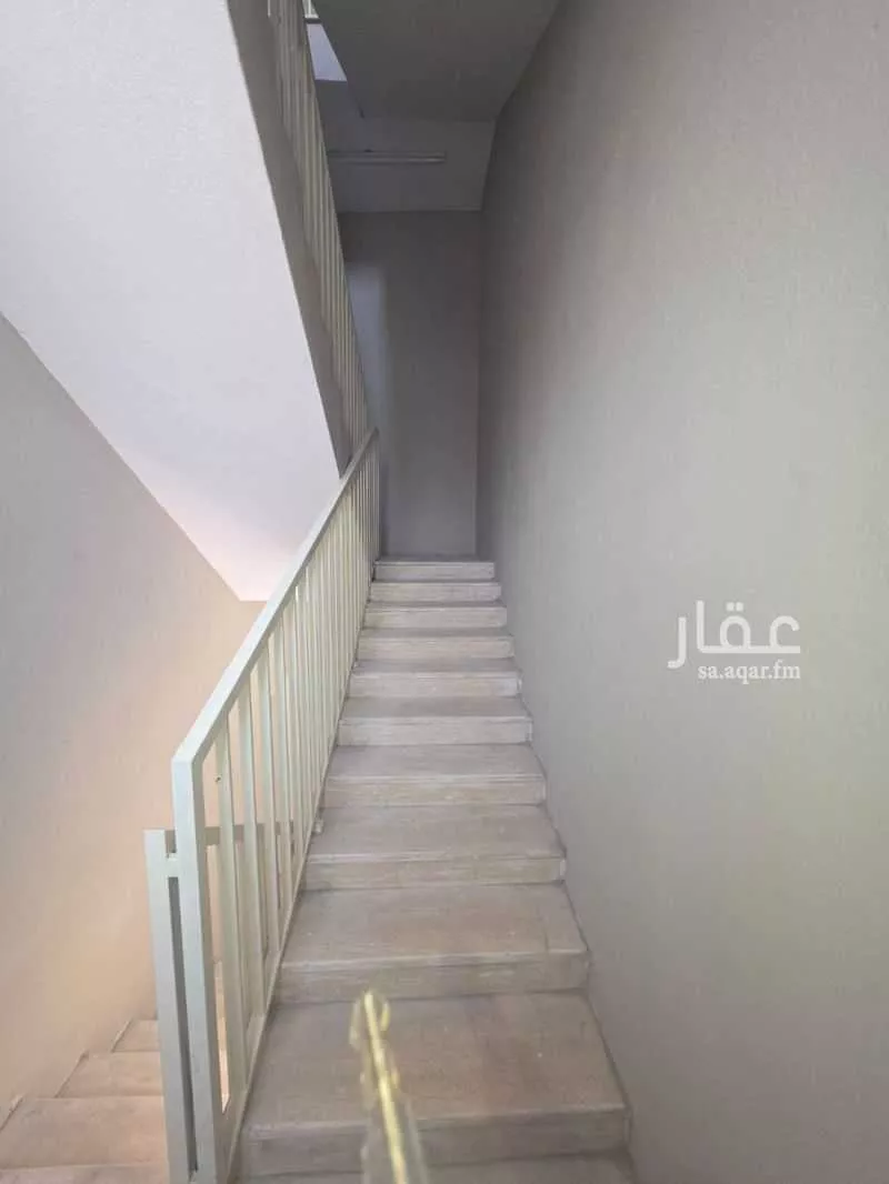 6 bedroom building in Manfuhah Al Jadidah, Riyadh 3