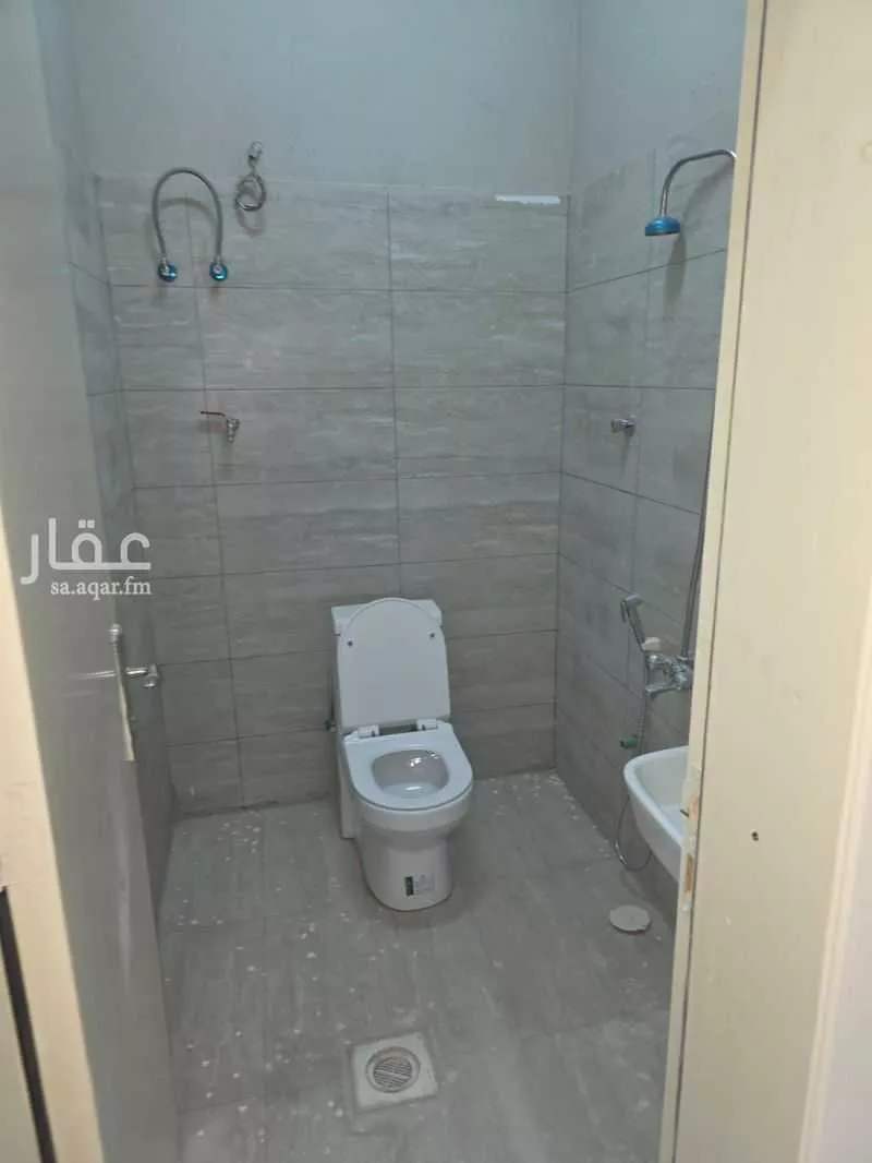 6 bedroom building in Manfuhah Al Jadidah, Riyadh 10