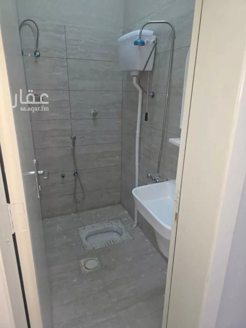 6 bedroom building in Manfuhah Al Jadidah, Riyadh 9
