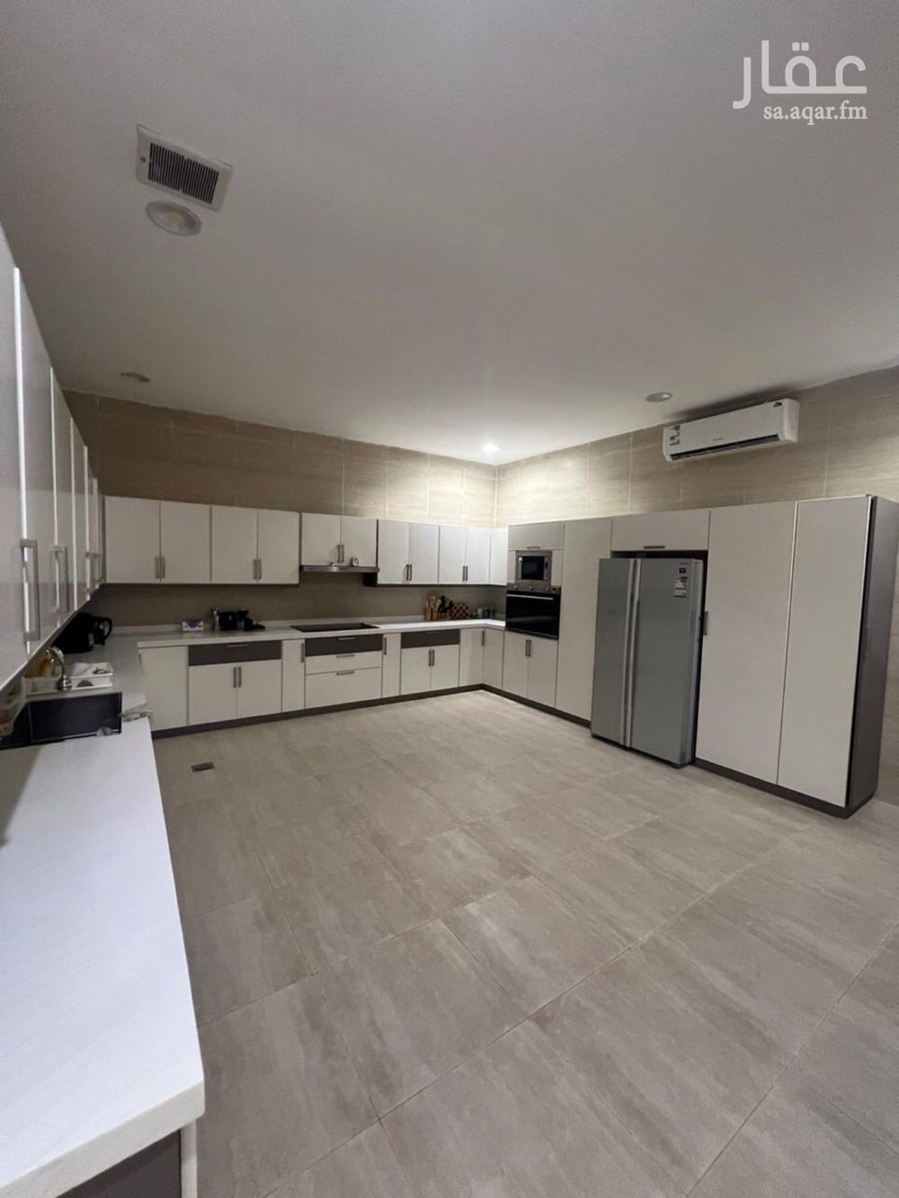 4 bedroom villa in At Tahliyah, Eastern Province 4