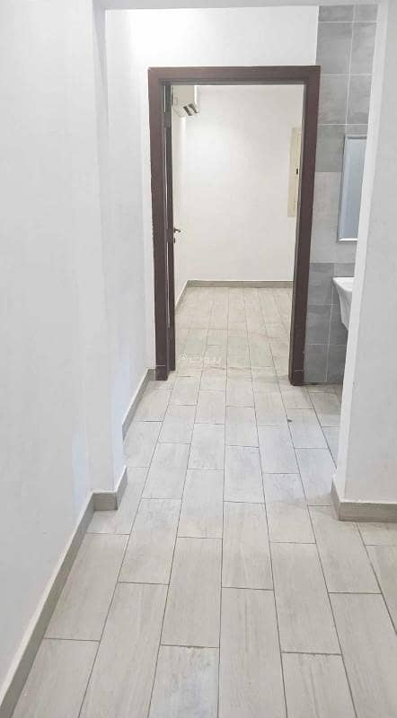 1 bedroom apartment in Muraykh, Jeddah 3