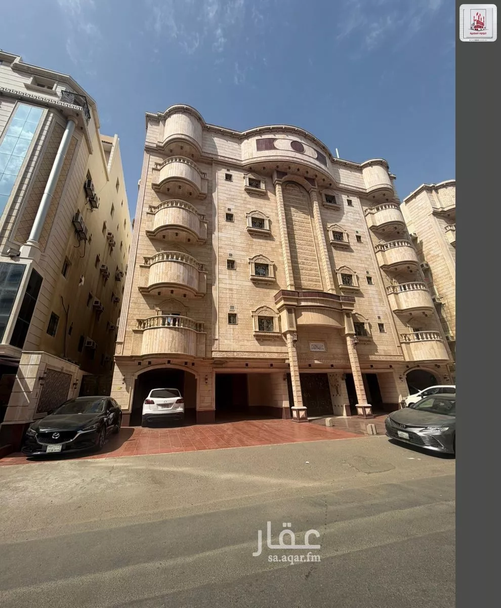 4 bedroom apartment in Al Marwa 7