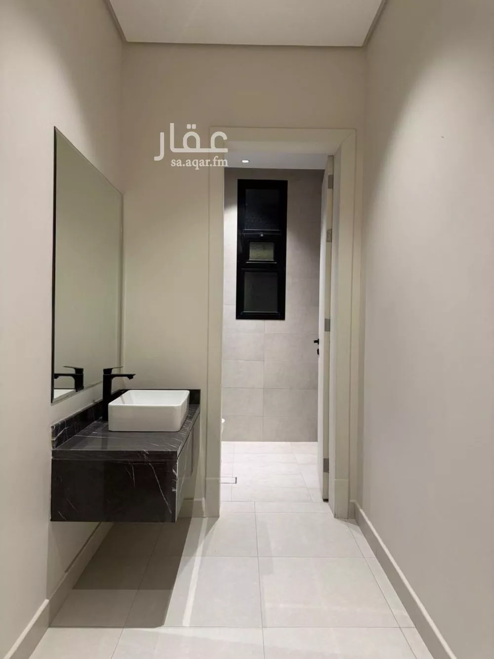 شقة 4 غرف في العارض 5