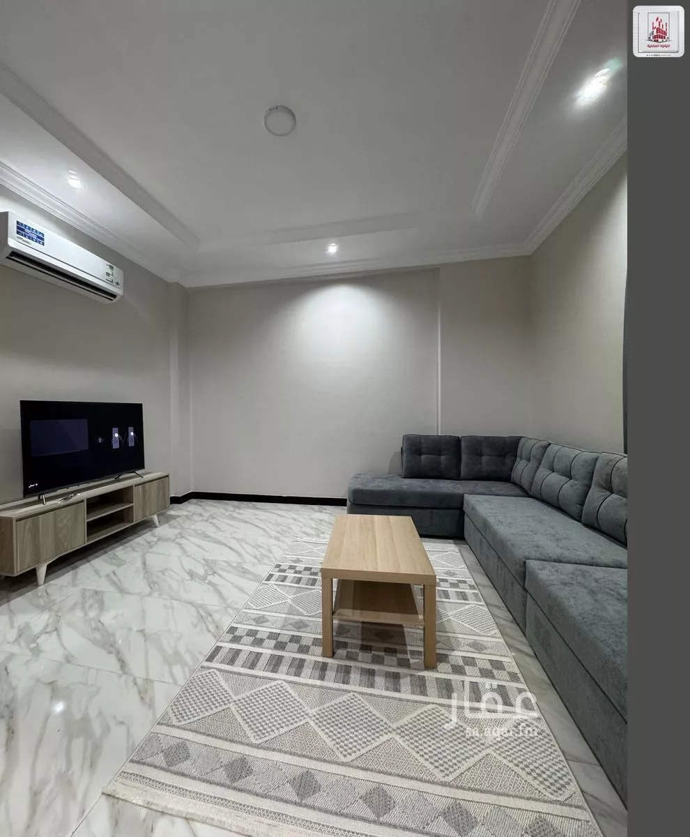 1 bedroom apartment in Al Rabwa 6