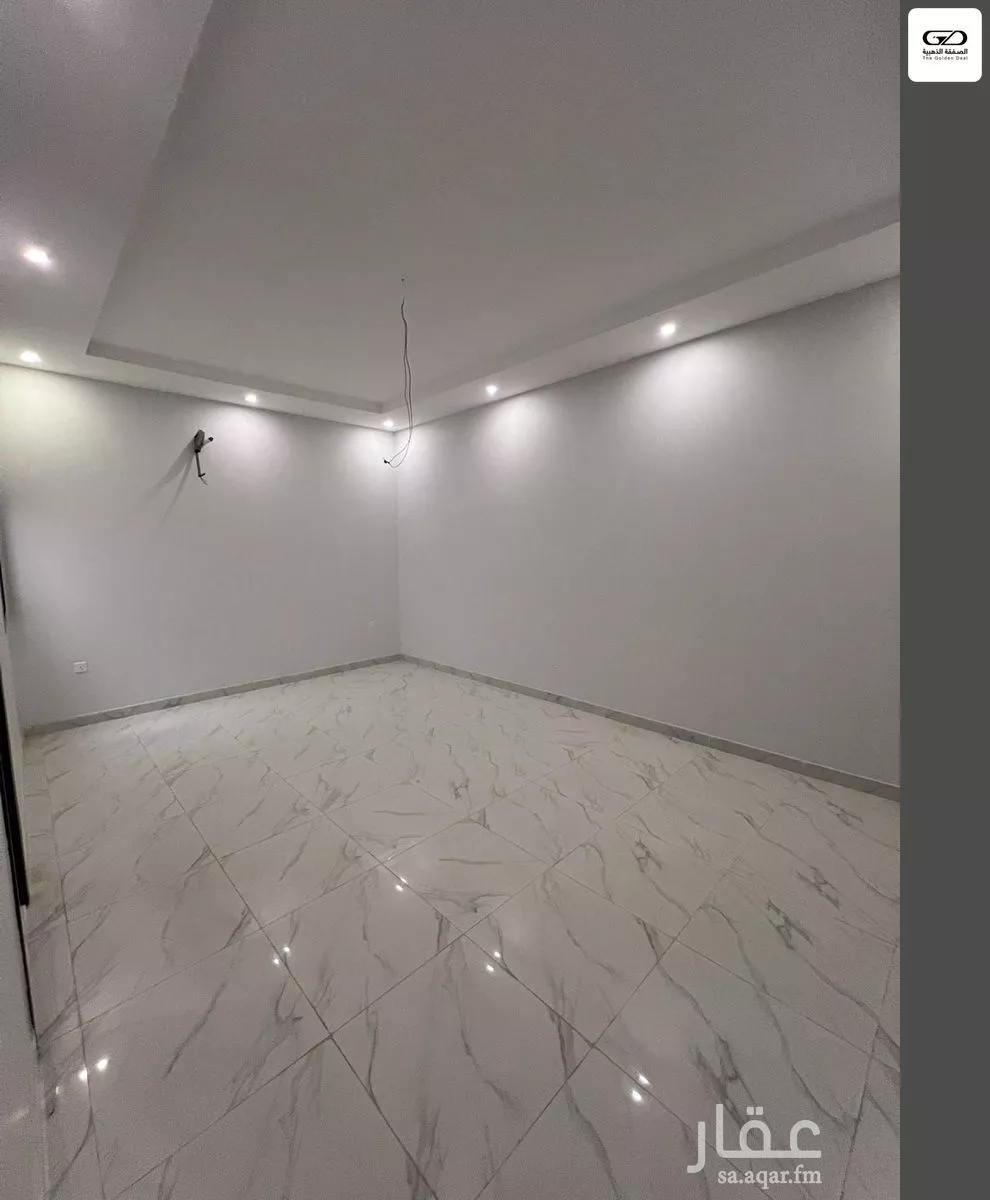 3 bedroom floor in Az Zomorod 7