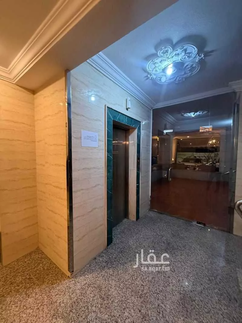شقة 5 غرف في الروضة 8