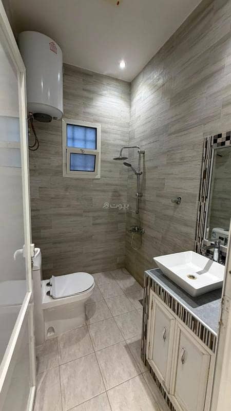 7 bedroom villa in Al Aridh, Riyadh 15