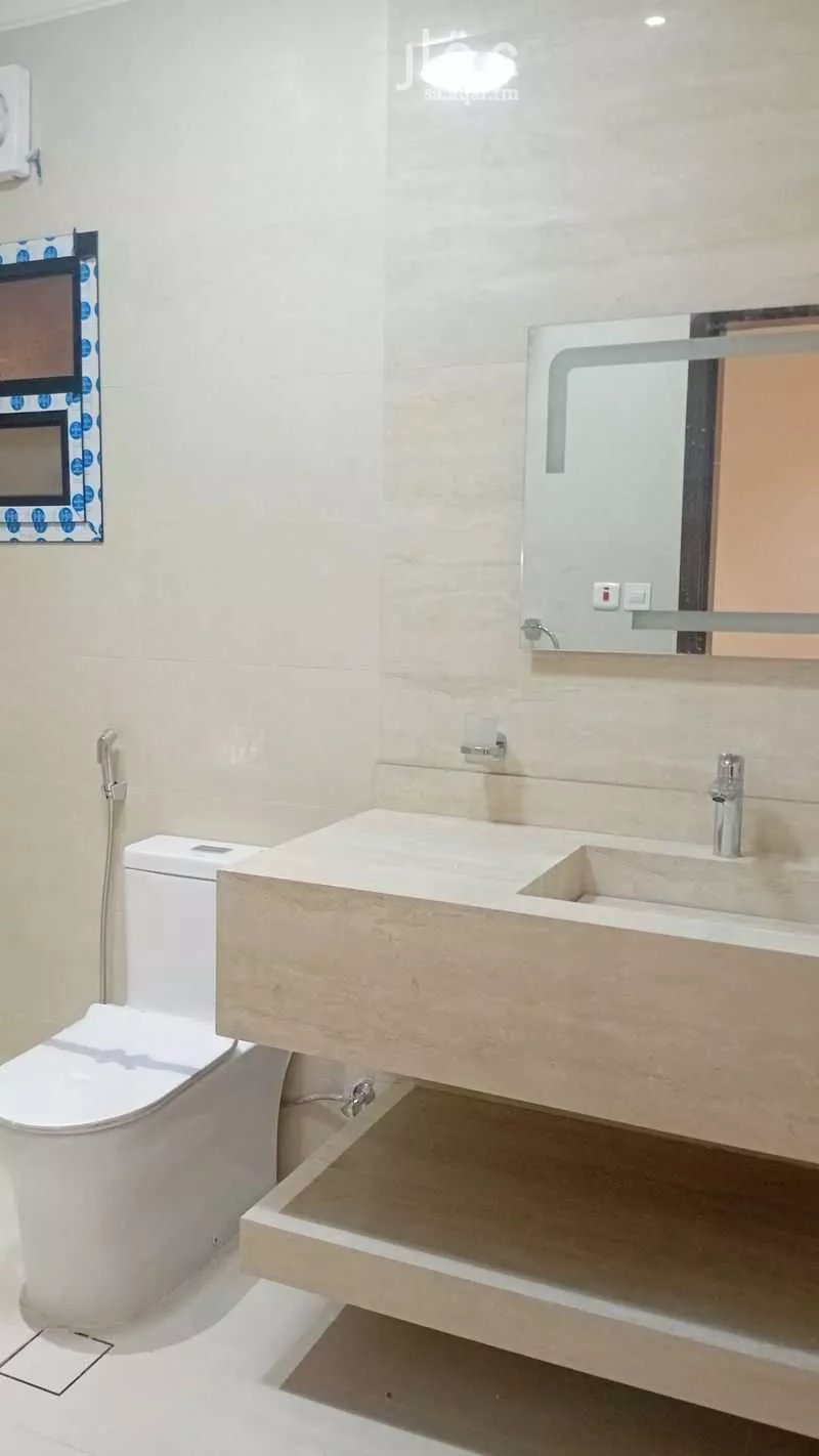 6 bedroom apartment in Al Salamah 10