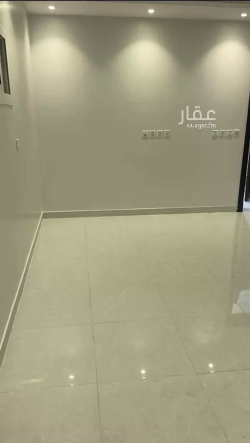 شقة 4 غرف في الزمرد، جدة 5