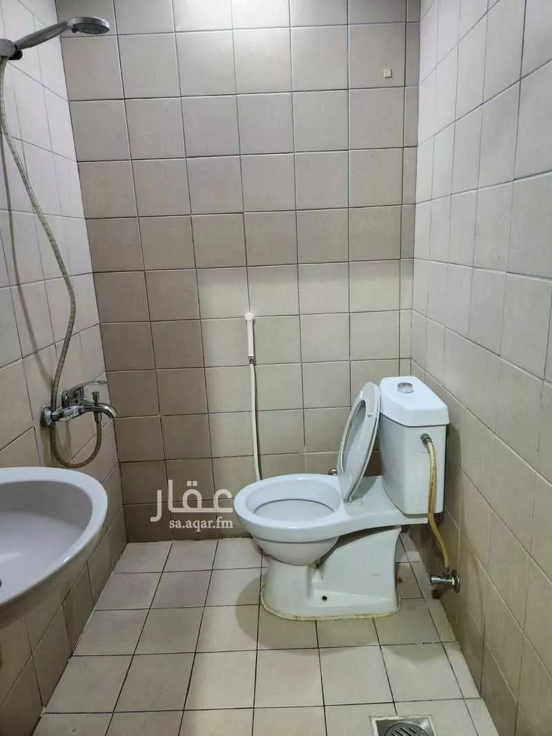 1 bedroom apartment in Al Salamah 7